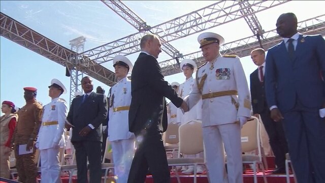 پوتین: ۳۰ کشتی به ناوگان دریایی روسیه افزوده میشود