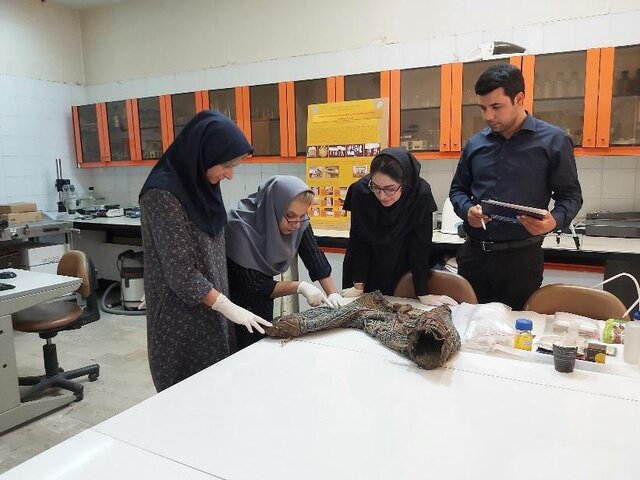 شلوار پهلوانی تختی مرمت میشود