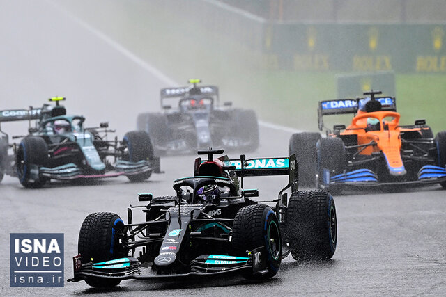 ویدیو / باران سنجشی مضاعف بر مهارت رانندگان فرمول یک ویدیو / باران سنجشی مضاعف بر مهارت رانندگان فرمول یک