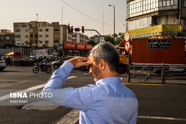 اثرات مواجهه طولانی با پرتوهای فرابنفش / بین ساعات ۱۰ تا ۱۶ کمتر با نور خورشید روبرو شوید