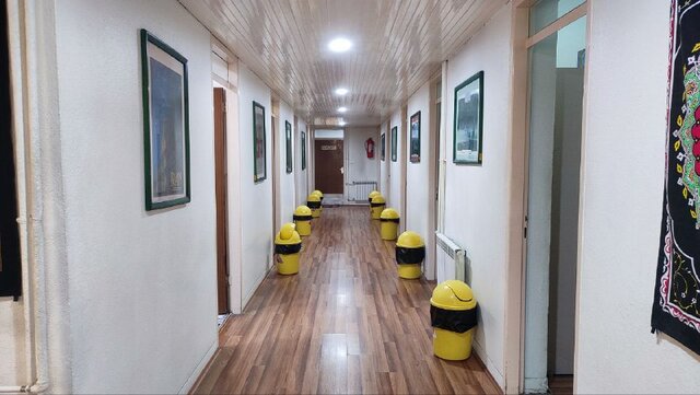 بازدید سر زده از خوابگاه آزادی/ گلایه از صدای پیست اتومبیلرانی و کیفیت غذا + عکس