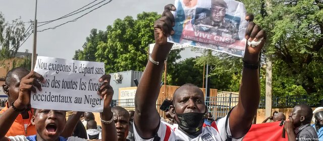 ایتالیا و فرانسه اتباع خود را از نیجر خارج می‌کنند