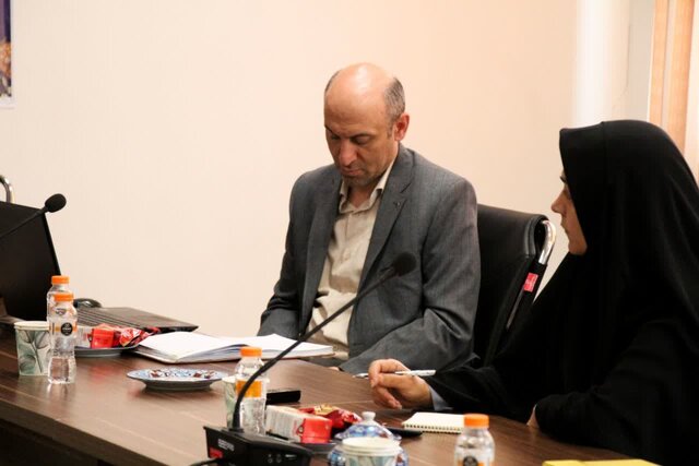 پیگیری راهاندازی اولین شهرک گیاهان دارویی توسط جهاددانشگاهی استان مرکزی