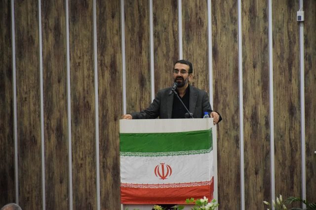 تاکید نماینده محلات بر پیگیری توسعه دهکده گل و نمایشگاه بینالمللی سنگ