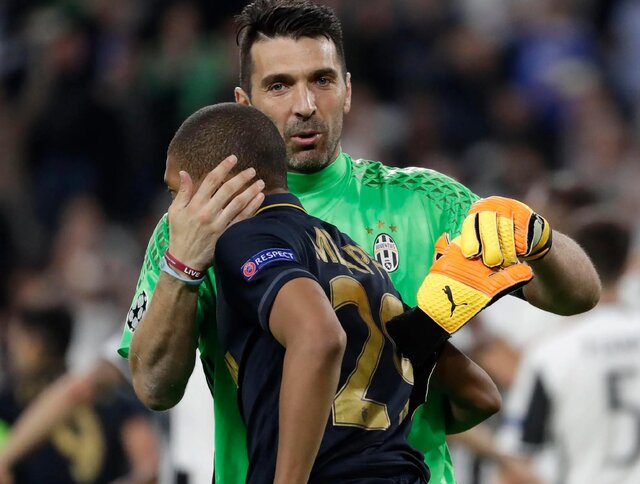 امباپه خطاب به بوفون: تو مرد طلایی هستی