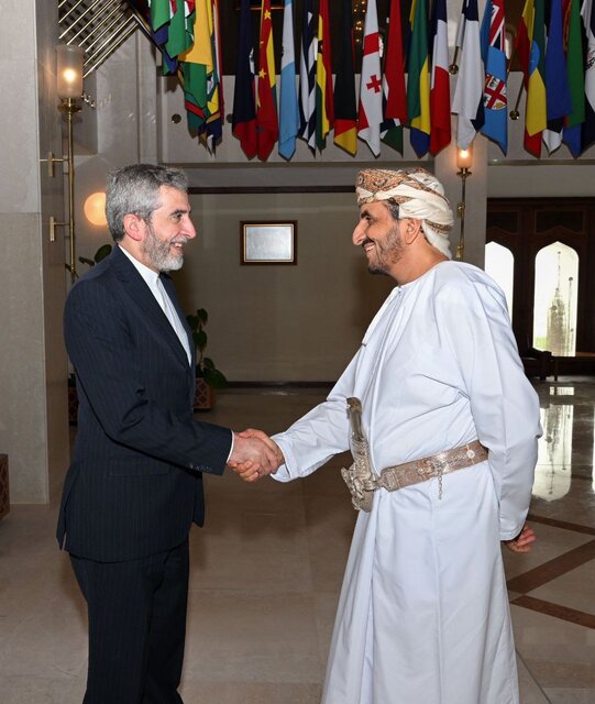 رایزنیهای «باقری» در عمان