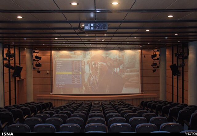 عکس تزئینی است افتتاح ۵ سالن سینما در منطقه ۱۲/ اضافه شدن ۶۰۰ صندلی به ظرفیت سینمایی تهران