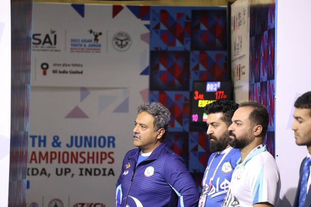 علت حضور سلیمی و انوشیروانی در نقش مربی