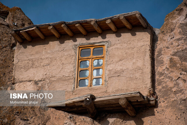 برگزاری جشن جهانی شدن کندوان در میان صخرههای کلهقندی