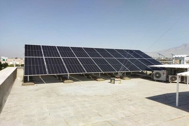 محرومیت‌زدایی از مددجویان با سامانه‌های خورشیدی جهاد دانشگاهی