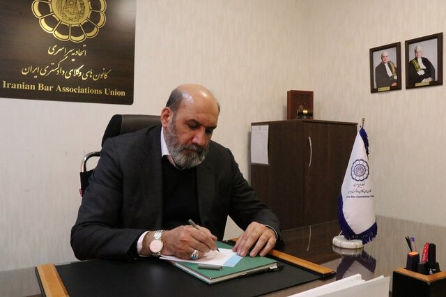 صنف وکالت خود را همسنگر روزنامهنگاران و خبرنگاران میداند صنف وکالت خود را همسنگر روزنامهنگاران و خبرنگاران میداند