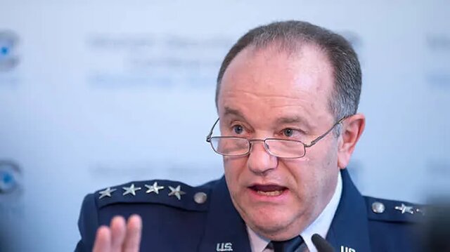 ژنرال آمریکایی: غرب از ترس روسیه هیچ عجله‌ای برای ارسال اف-۱۶ به اوکراین ندارد