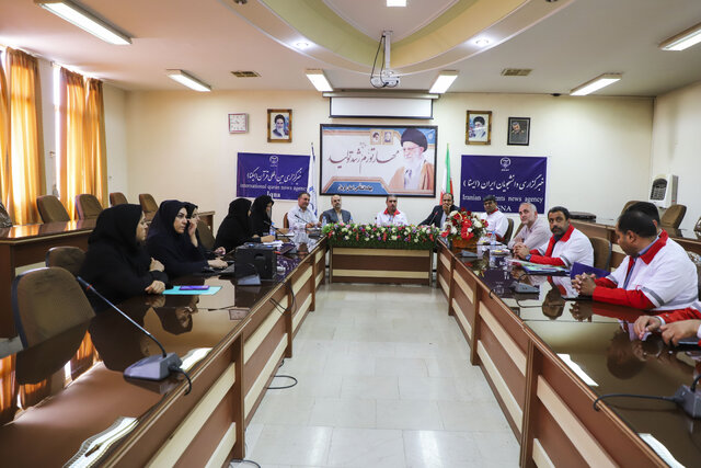 حضور مدیرعامل هلالاحمر و مدیرکل ارشاد استان در جهاددانشگاهی کرمان و ایسنا
