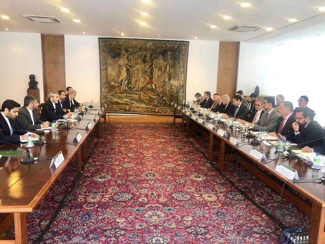 رایزنی های علی باقری در برزیل تاکید ایران و برزیل بر برگزاری دور جدید کمیسیون مشترک اقتصادی در چند ماه آینده