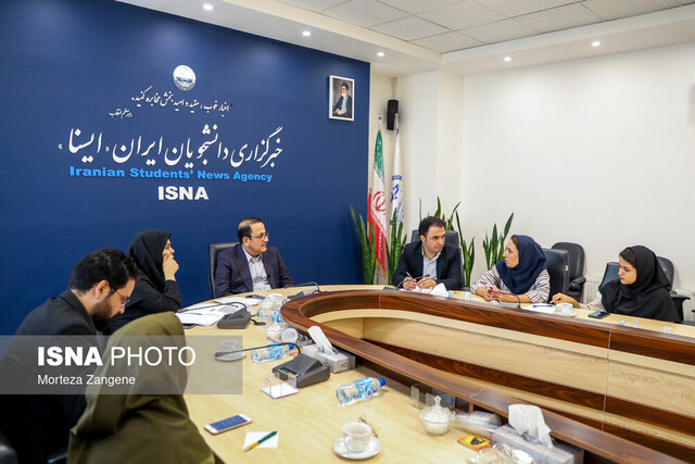 ۴۴میلیون ایرانی تحت پوشش بیمه سلامت/۱۴۱۵ قلم دارو مشمول طرح دارویاری