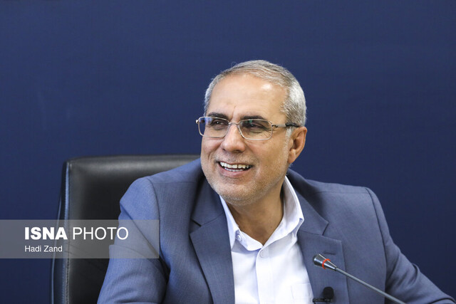 تعیین تکلیف ۴۰۰۰ دستگاه خودرو و  ۲ هواپیمای توقیفی از سوی سازمان اموال تملیکی