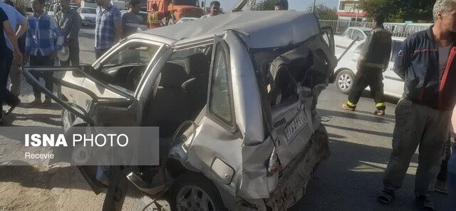 ۵ مصدوم در اثر برخورد دو خودرو در بلوار ارتش همدان