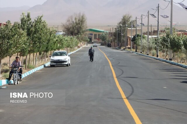 طرح‌های محرومیت‌زدایی شهرستان مهریز یزد افتتاح شد