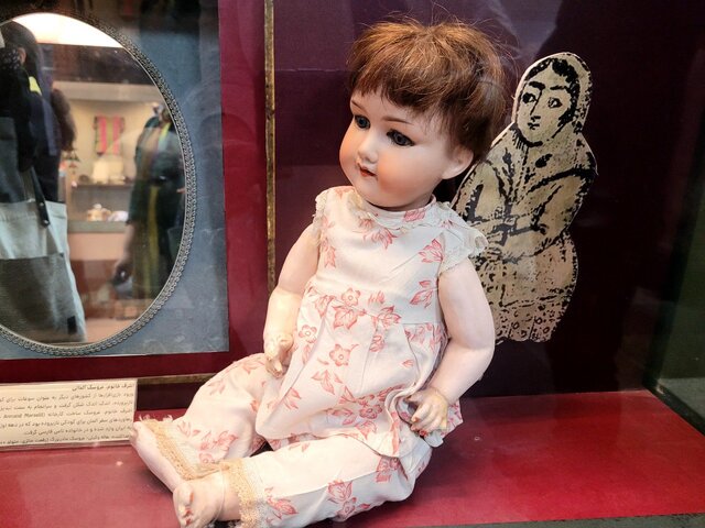 قصههای عجیب درباره کودکی در ایران