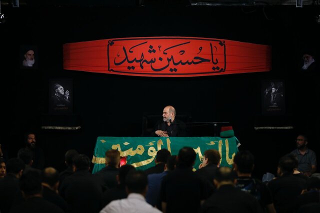 وداع با پیکر سیدحسین عرب پیرغلام امام حسین(ع)