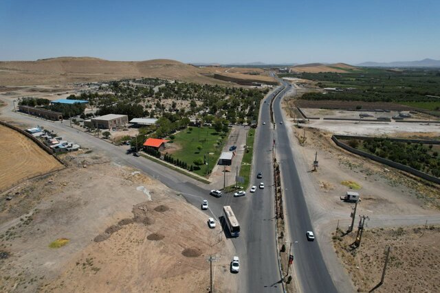 احداث، توسعه و بهسازی ۵۶ کیلومتر از راههای منتهی به پایانه تمرچین در آذربایجان غربی