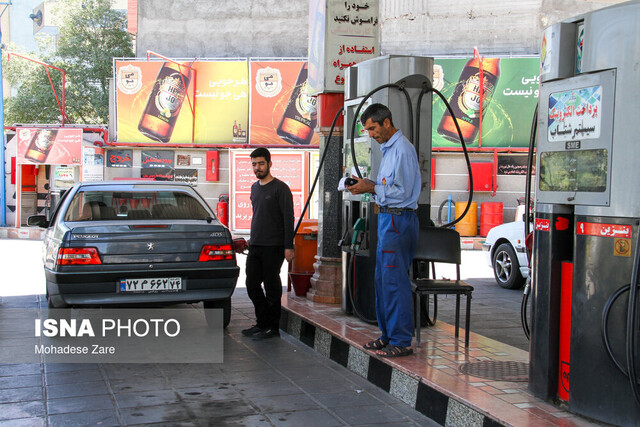 مجوز کمیسیون تلفیق بودجه به دولت برای واردات بنزین مجوز کمیسیون تلفیق بودجه به دولت برای واردات بنزین
