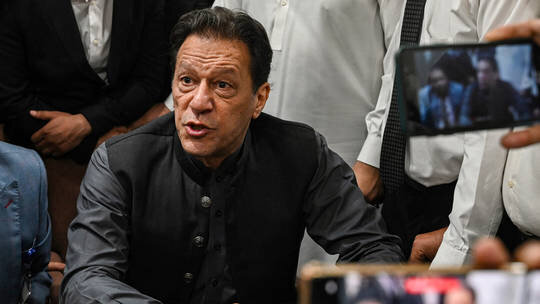 دادگاه ضدتروریسم پاکستان با بازداشت عمران خان موافقت کرد