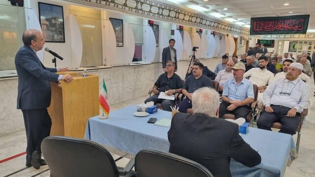 دیدار سفیر ایران در کویت با تعدادی از ایرانیان مقیم این کشور ابراز امیدواری سفیر ایران در کویت برای حل موضوع صدور روادید در آینده نزدیک