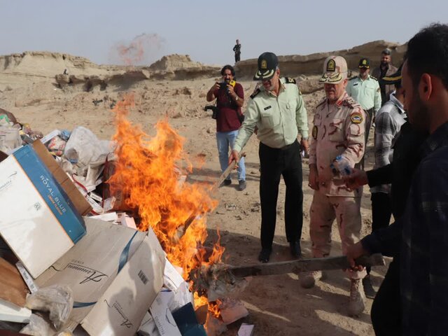 امحاء بالغ بر ۵۲ تن کالای قاچاق در هرمزگان