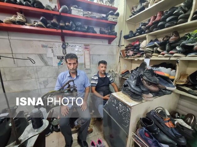 "دبیرستان ابوریحانی بیرونی"؛ هویتی که با رنگ یک درب چوبی زنده میشود