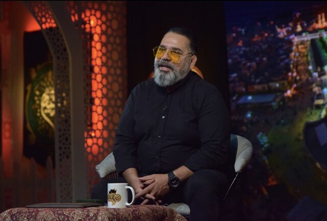 داریوش سلیمی: قسم میخورم که اشکهایم شو و نمایش نیست