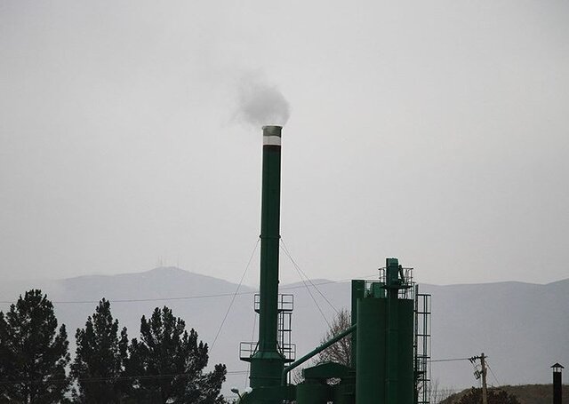 عکس آرشیوی است. عوارض سرب بر سلامت کودکان / مشکلات شایع گوارشی در مواجهه با سرب