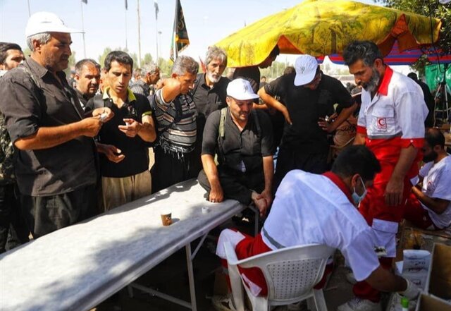 ارائه خدمات امدادی و درمانی به ۶۳ هزار زائر اربعین/ کمک به ۱۵۰۰ گمشده برای یافتن خانواده ارائه خدمات امدادی و درمانی به ۶۳ هزار زائر اربعین/ کمک به ۱۵۰۰ گمشده برای یافتن خانواده