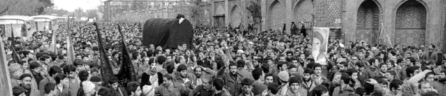 کدام آیتالله زودتر شطرنج را حلال کرد؟