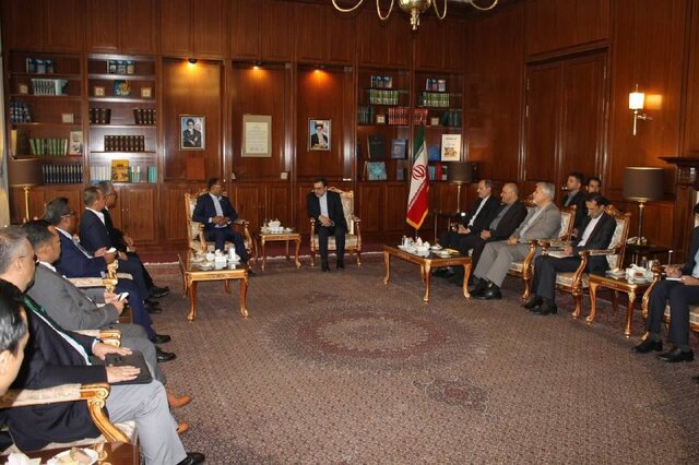 بازدید وزیر امورخارجه مالزی از مرکز اسناد وزارت امورخارجه کشورمان