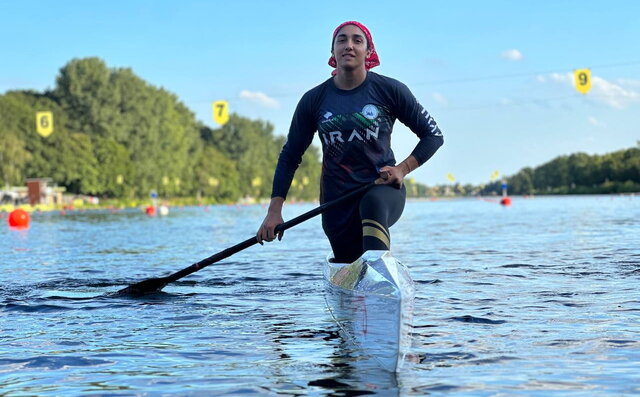 صعود قایقرانان ایران به نیمهنهایی قهرمانی جهان