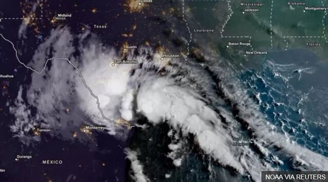 آمریکا در محاصره توفان‌های استوایی؛ «هارولد» به تگزاس رسید