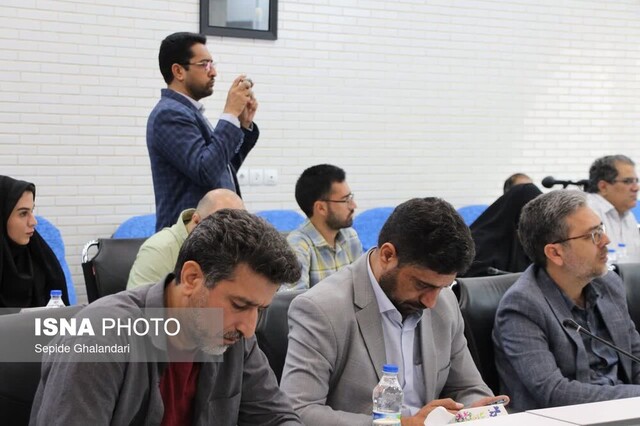 نشست خبری استاندار خراسان جنوبی به مناسبت هفته دولت