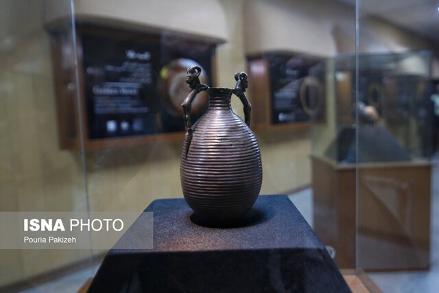 ۱۱ اثر زرین و سیمین همدان در موزه هگمتانه به نمایش درآمد