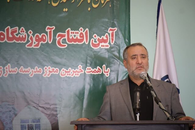 برای هر میز مدیریت دهها شهید دادیم برای هر میز مدیریت دهها شهید دادیم