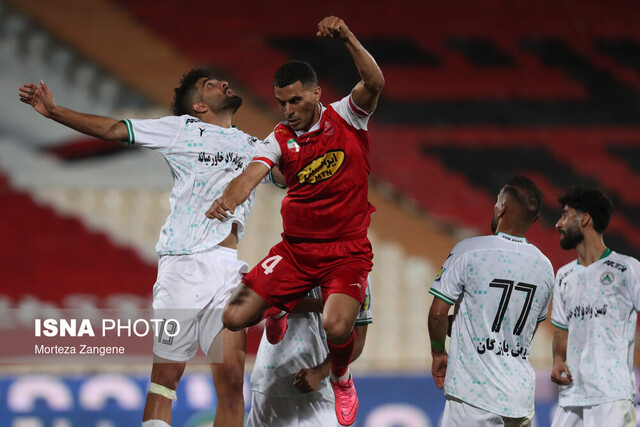 پرسپولیس هافبک زیاد دارد اما مهاجم خیر/ زاهدی مهاجم نیست! پرسپولیس هافبک زیاد دارد اما مهاجم خیر/ زاهدی مهاجم نیست!