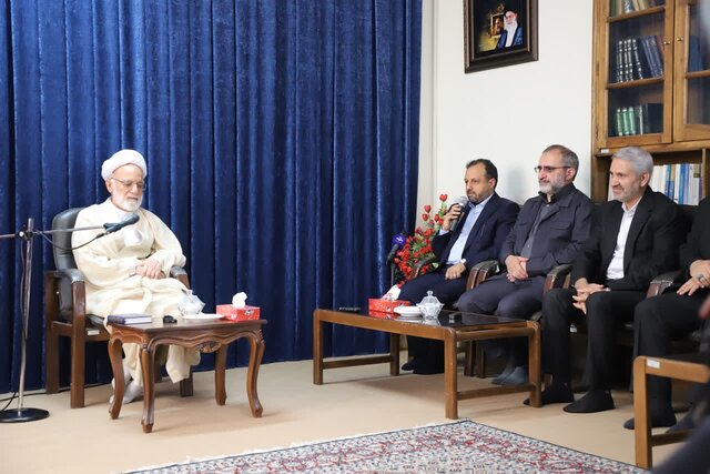 تمرکز دولت در حوزه اقتصاد بر جبران عقب ماندگیها است تمرکز دولت در حوزه اقتصاد بر جبران عقب ماندگیها است
