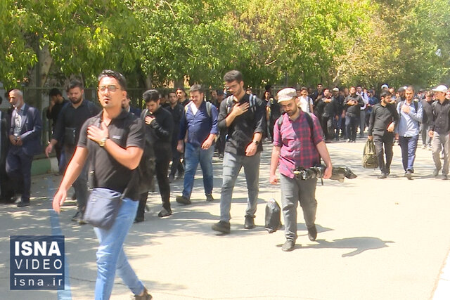 ویدیو / بدرقه کاروان دانشجویی دانشگاه تهران به کربلا