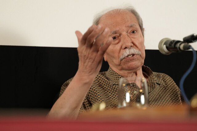 توصیههای علی نصیریان به جوانان / «برای هنر کم آوردن معنا ندارد»