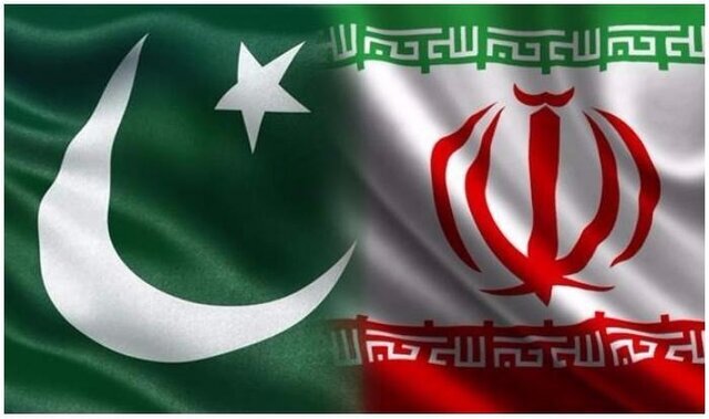 یک زندانی ایرانی در کراچی آزاد و به کشور بازگشت یک زندانی ایرانی در کراچی آزاد و به کشور بازگشت