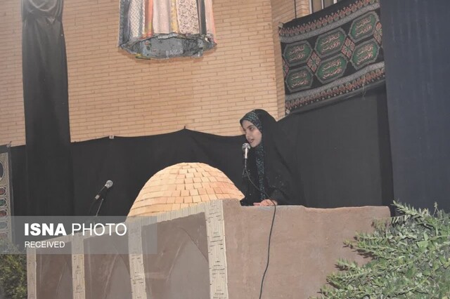 برگزاری شب شعر منطق عاشورایی در بهاباد یزد