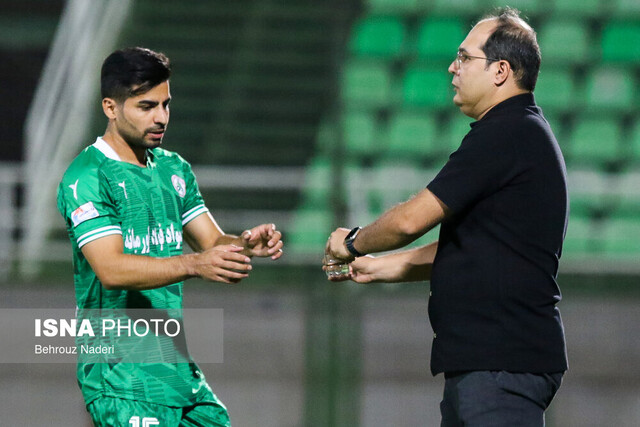 ربیعی: چهار ماه است حقوق نگرفته‌ام