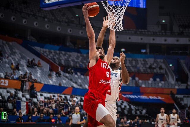 عکس آرشیوی است اولین پیروزی بسکتبال ایران در بازیهای آسیایی هانگژو