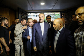 ادای احترام امیرعبداللهیان به شهدای مقاومت