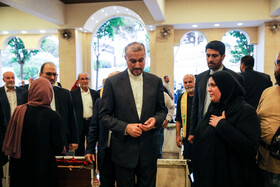 ادای احترام امیرعبداللهیان به شهدای مقاومت